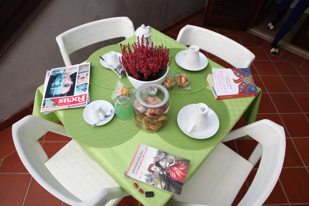 La Castellana Apartment Salerno Luaran gambar