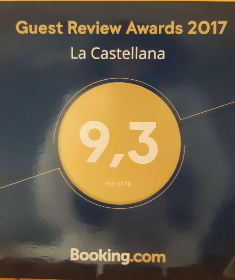 La Castellana Apartment Salerno Luaran gambar